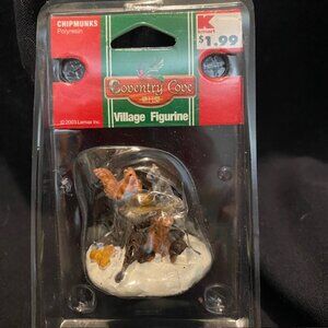 Coventry Cove Village Figurine Chipmunks Miniatures NIP 2003